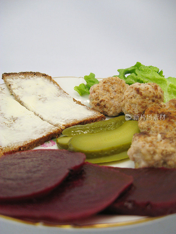 Frikadeller /丹麦黑麦面包肉丸